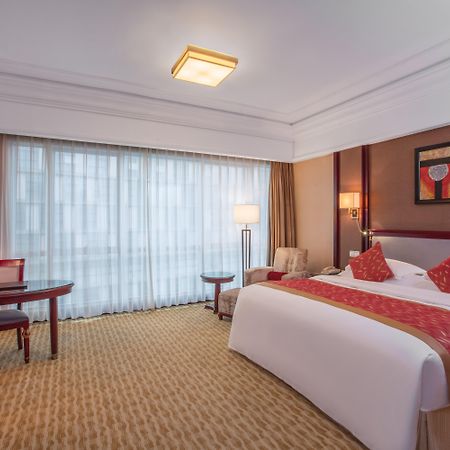 Crowne Plaza City Center Ningbo, An Ihg Hotel - Near Ningbo Railway Station Екстер'єр фото